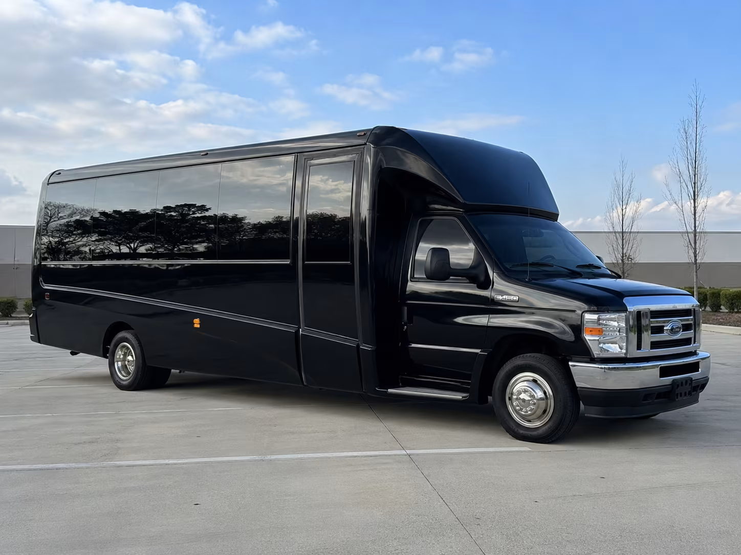 arrange transportation for your next corporate event 1