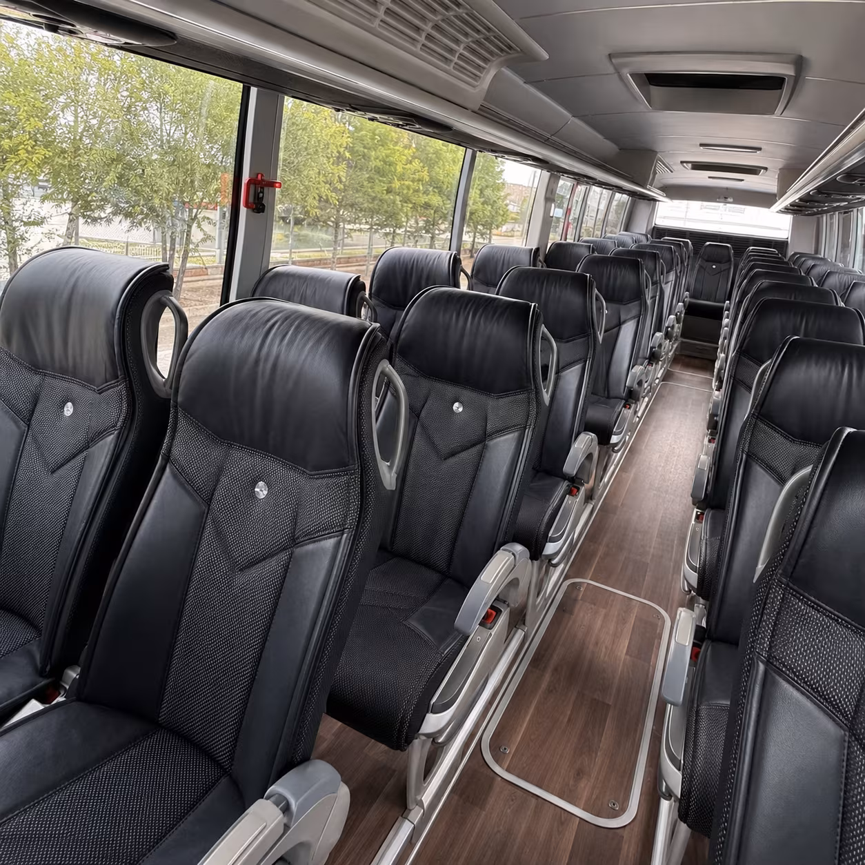 arrange transportation for your next prom 2
