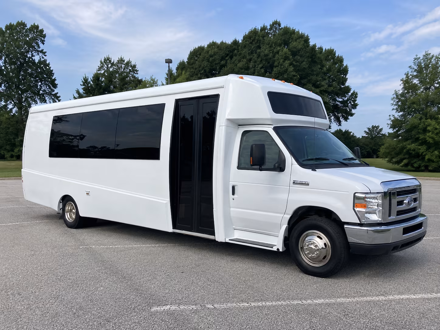 minneapolis 18 passenger party bus