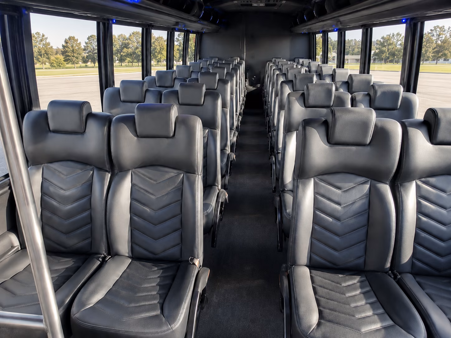 minneapolis 20 passenger minibus interior