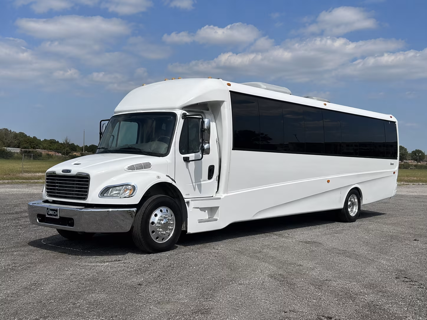 minneapolis 50 passenger party bus
