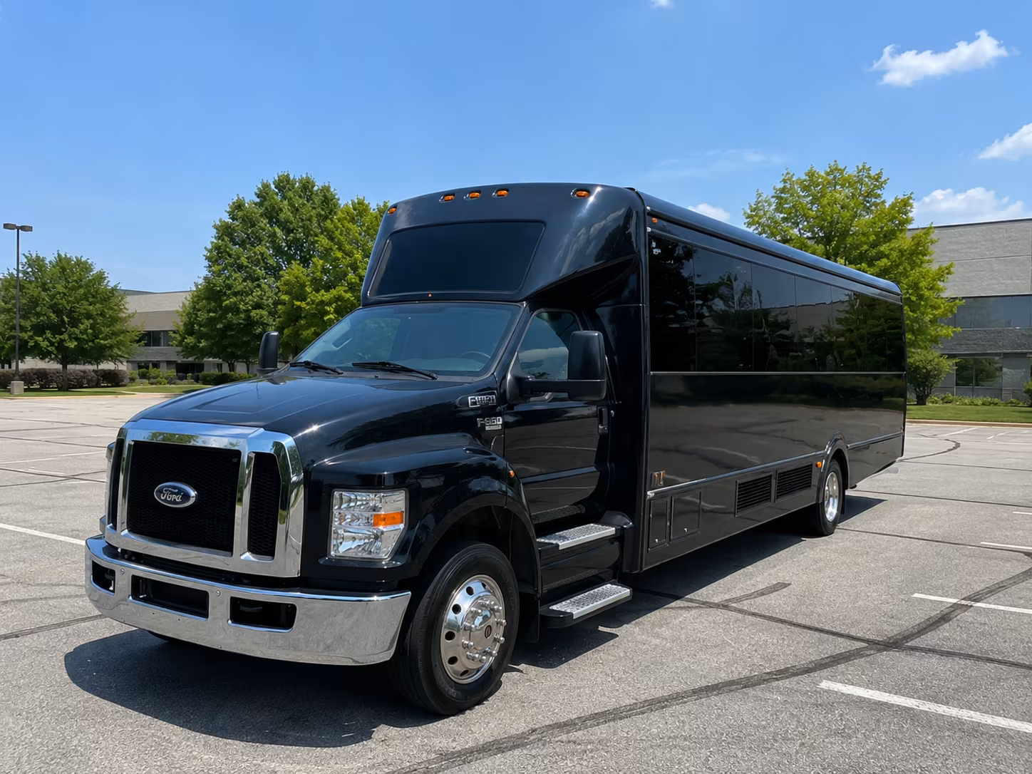 minneapolis bus rentals