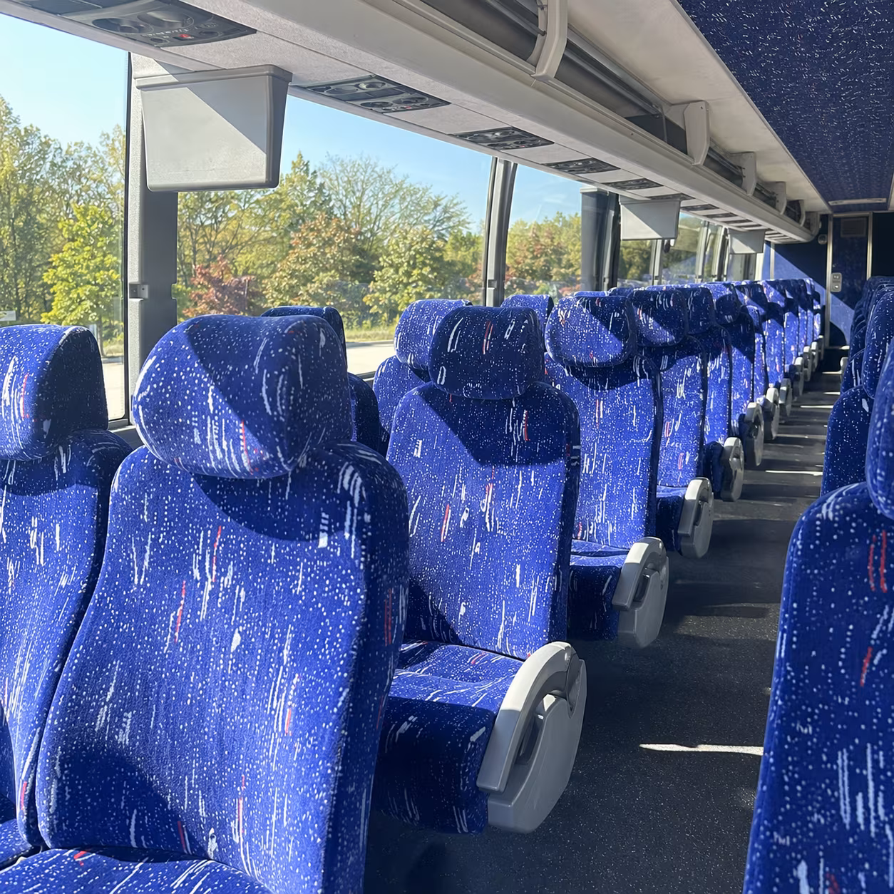 minneapolis minibus rentals