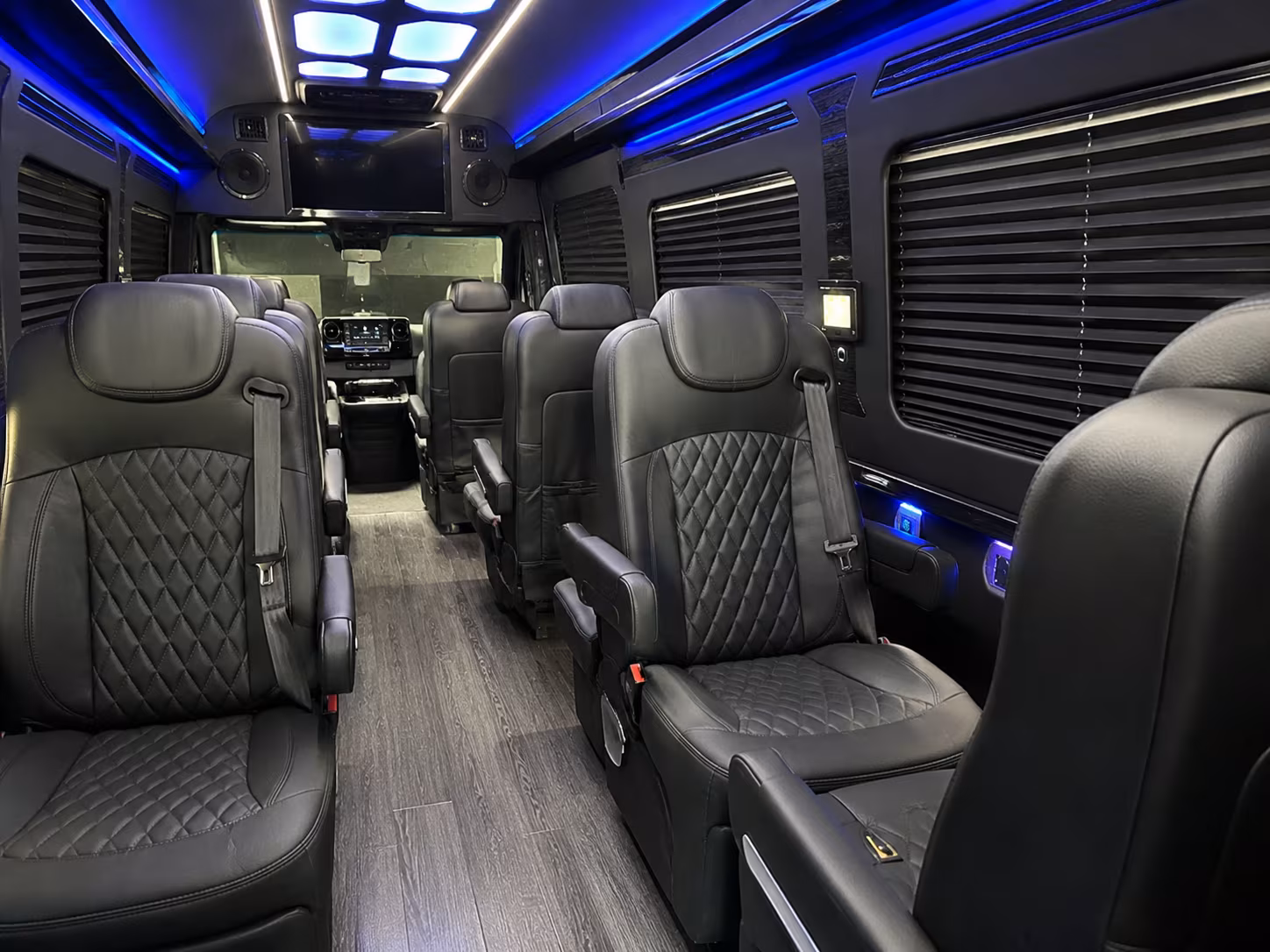 minneapolis prom transportation